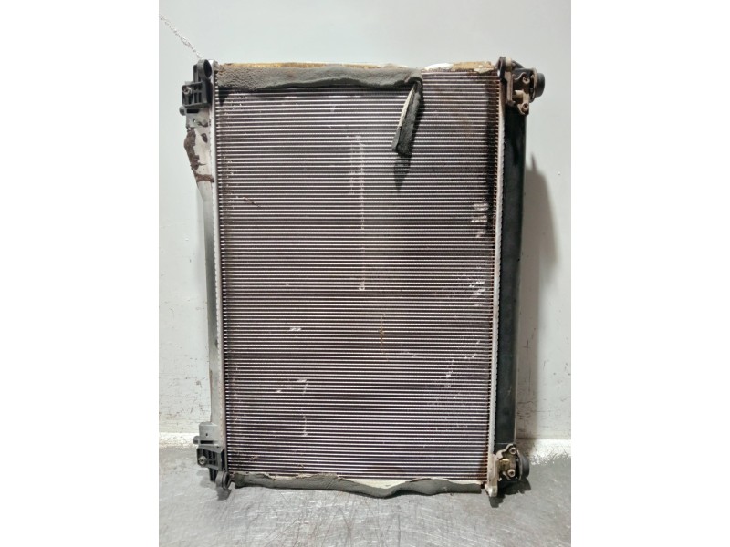 Recambio de radiador agua para suzuki grand vitara jb (jt) referencia OEM IAM 4220008054  