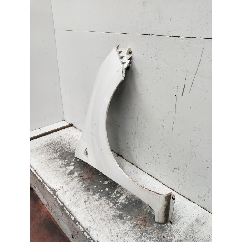 Recambio de aleta delantera derecha para renault kangoo (f/kc0) referencia OEM IAM   