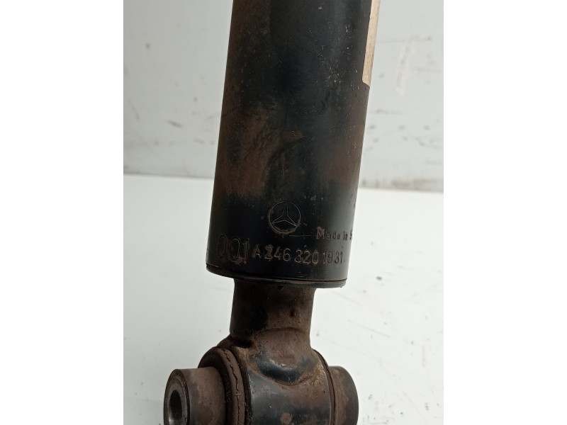 Recambio de amortiguador trasero derecho para mercedes clase b (w246) b 180 cdi be (246.200) referencia OEM IAM A2463201931  