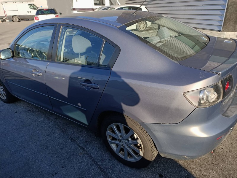 mazda 3 berlina (bk) del año 2008