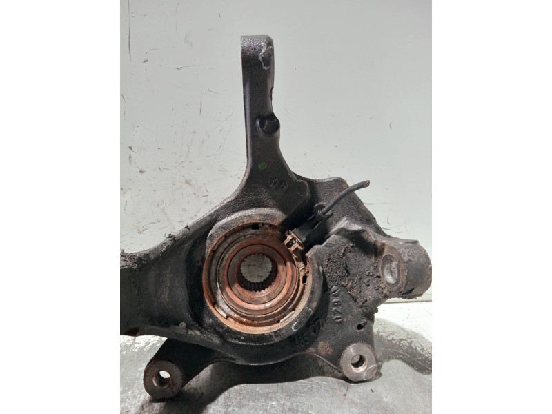 Recambio de mangueta delantera derecha para renault laguna ii (bg0) referencia OEM IAM   