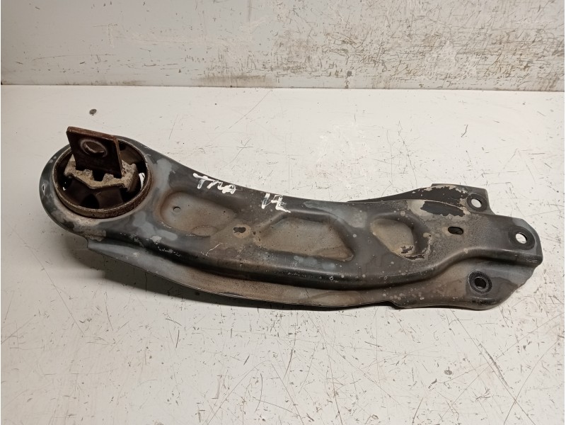 Recambio de brazo suspension superior trasero izquierdo para mercedes clase b (w246) b 180 cdi be (246.200) referencia OEM IAM A