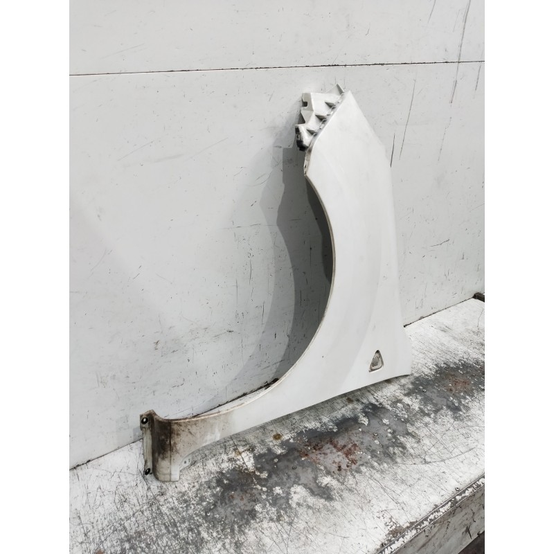 Recambio de aleta delantera izquierda para renault kangoo (f/kc0) referencia OEM IAM   