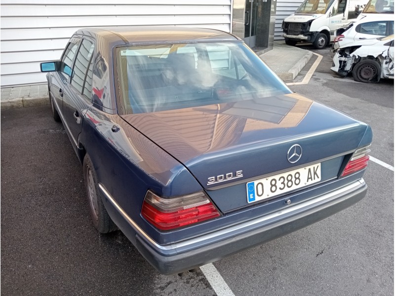 mercedes clase e (w124) berlina del año 1987