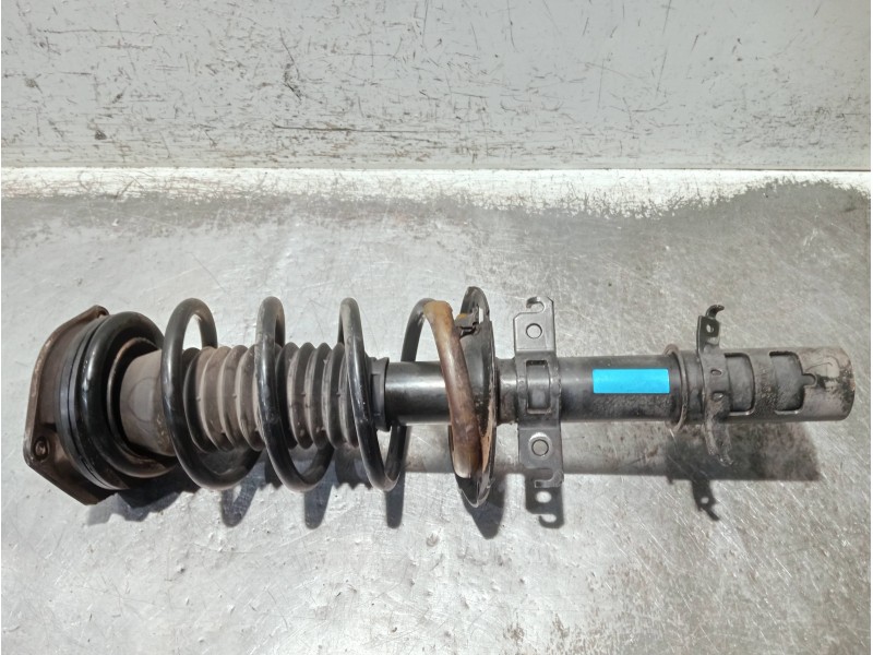Recambio de amortiguador delantero izquierdo para renault kangoo (f/kc0) referencia OEM IAM 8200868516 03081000041 
