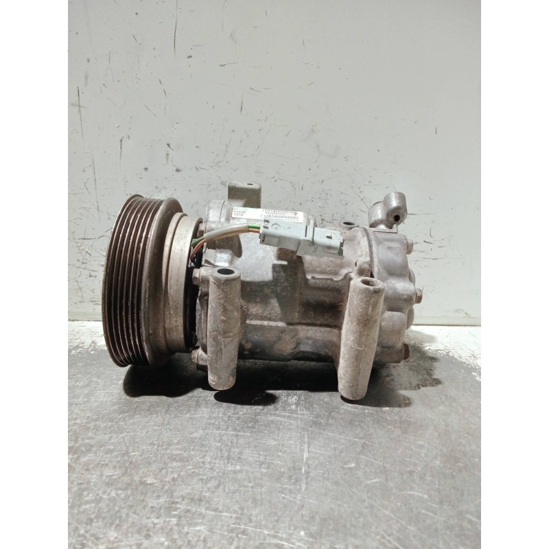 Recambio de compresor aire acondicionado para renault kangoo (f/kc0) referencia OEM IAM 8200953359  