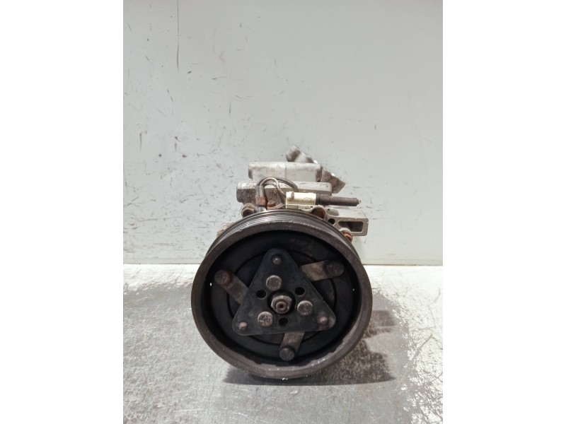 Recambio de compresor aire acondicionado para renault kangoo (f/kc0) referencia OEM IAM SD6VBH  