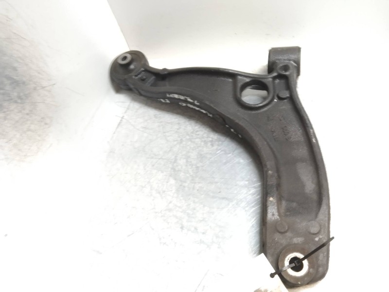Recambio de brazo suspension inferior delantero izquierdo para opel movano b kasten/combi 2.3 cdti referencia OEM IAM   