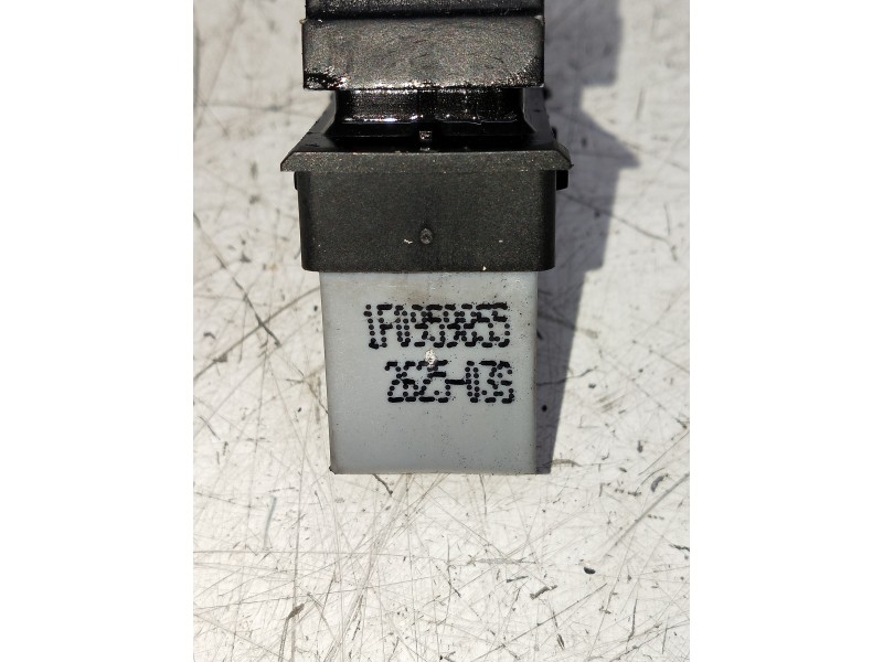 Recambio de mando elevalunas delantero derecho para seat leon (1p1) referencia OEM IAM 1F0959855 156023101 3P