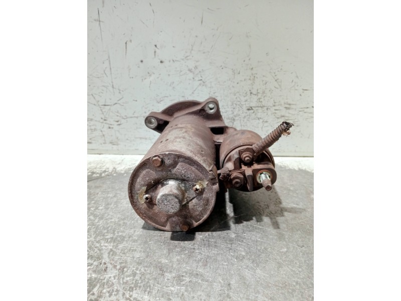 Recambio de motor arranque para peugeot 207 x-line referencia OEM IAM F00AL1527  