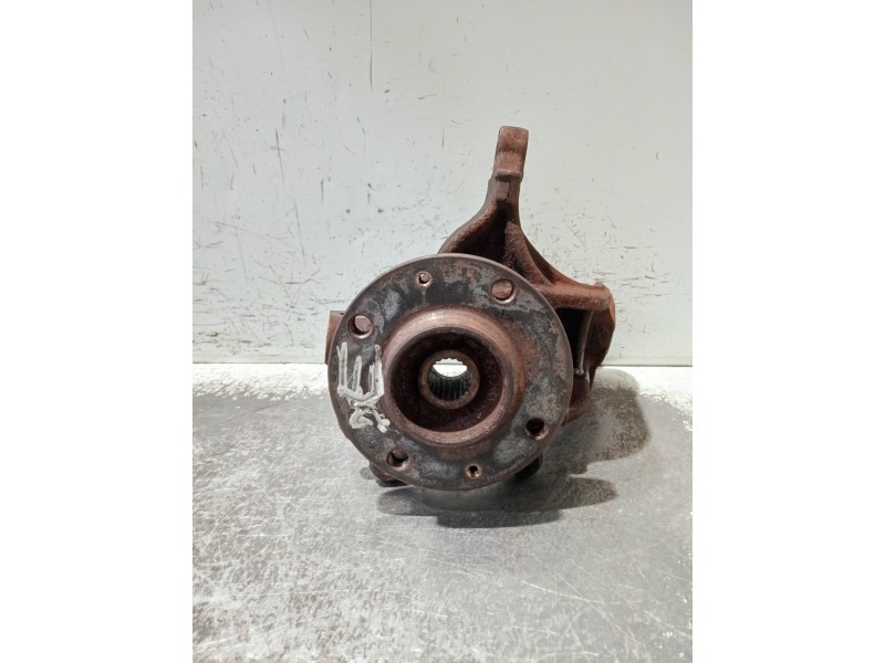 Recambio de mangueta delantera derecha para peugeot 207 x-line referencia OEM IAM   