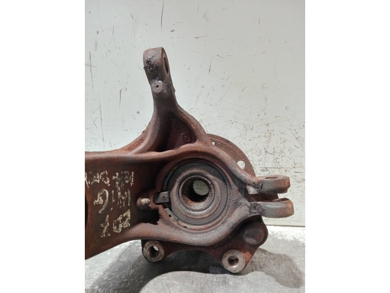 Recambio de mangueta delantera derecha para peugeot 207 x-line referencia OEM IAM   