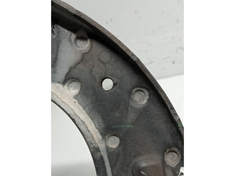 Recambio de brazo suspension superior trasero izquierdo para mercedes clase b (w246) b 180 cdi be (246.200) referencia OEM IAM A