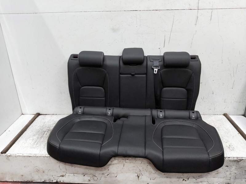 Recambio de juego asientos completo para jaguar f-pace referencia OEM IAM  5P CON TAPIZADOS Recambio de juego asientos completo para jaguar f-pace referencia OEM IAM  5P CON TAPIZADOS