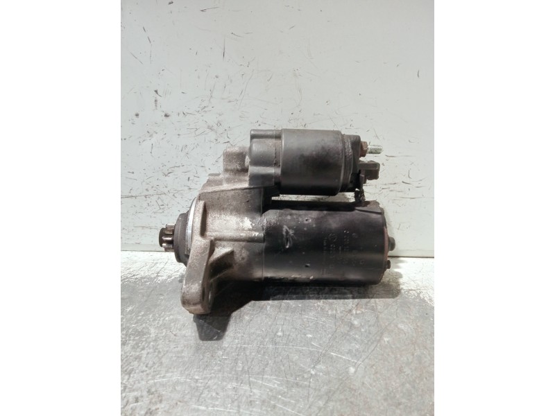 Recambio de motor arranque para volkswagen golf iv berlina (1j1) referencia OEM IAM 020911023F 0001121006 
