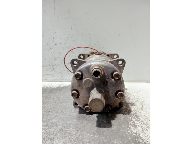 Recambio de compresor aire acondicionado para volkswagen golf iv berlina (1j1) referencia OEM IAM 4008005 SD709 