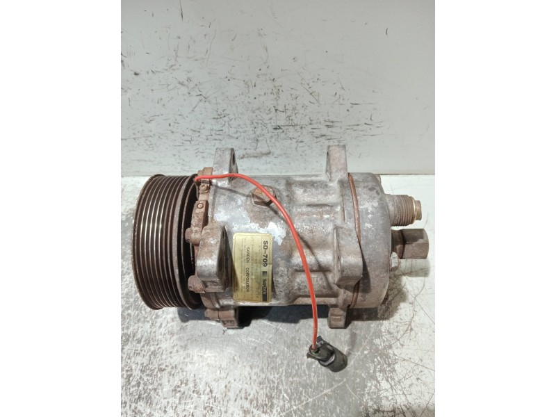 Recambio de compresor aire acondicionado para volkswagen golf iv berlina (1j1) referencia OEM IAM 4008005 SD709 