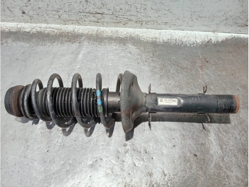 Recambio de amortiguador delantero derecho para volkswagen golf iv berlina (1j1) referencia OEM IAM 1J04130315  