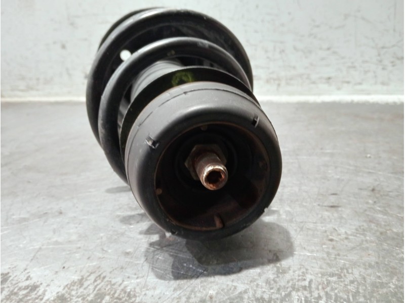 Recambio de amortiguador delantero izquierdo para volkswagen golf iv berlina (1j1) referencia OEM IAM 1J04130315  