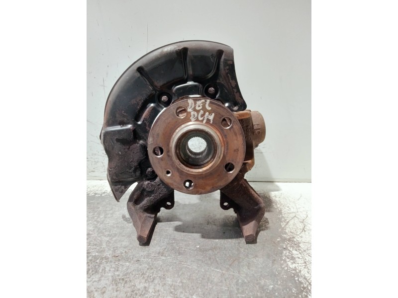 Recambio de mangueta delantera derecha para volkswagen golf iv berlina (1j1) referencia OEM IAM 1J0256H  