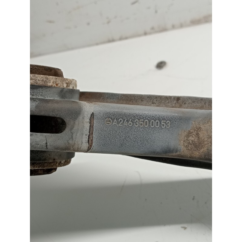 Recambio de brazo suspension inferior trasero derecho para mercedes clase b (w246) b 180 cdi be (246.200) referencia OEM IAM A24