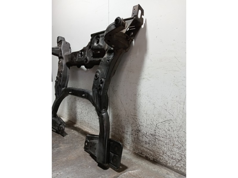 Recambio de puente delantero para mercedes clase b (w246) b 180 cdi be (246.200) referencia OEM IAM   LA CUNA