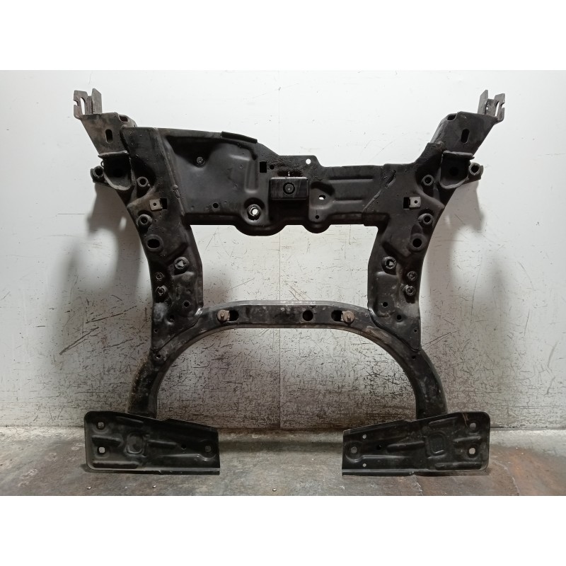 Recambio de puente delantero para mercedes clase b (w246) b 180 cdi be (246.200) referencia OEM IAM   LA CUNA