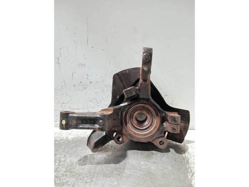 Recambio de mangueta delantera derecha para peugeot expert kombi referencia OEM IAM   