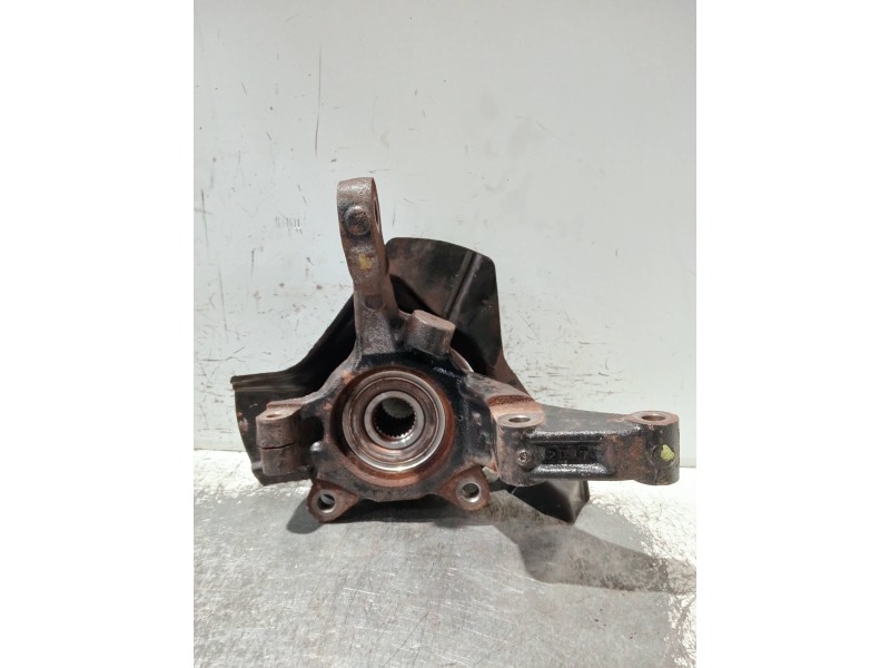 Recambio de mangueta delantera izquierda para peugeot expert kombi referencia OEM IAM   