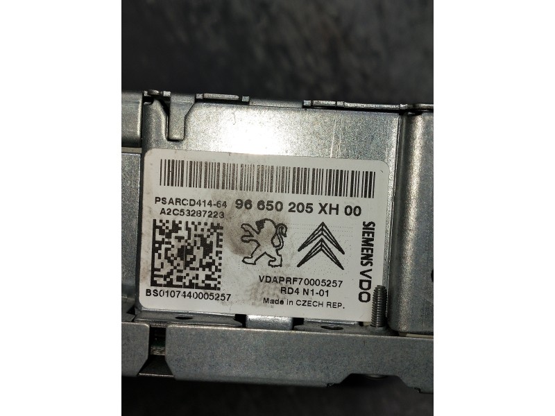 Recambio de sistema audio / radio cd para peugeot 308 referencia OEM IAM 96650205XH  