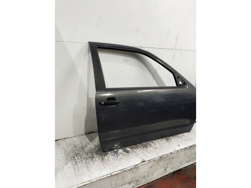 Recambio de puerta delantera derecha para seat ibiza (6k1) referencia OEM IAM   3P