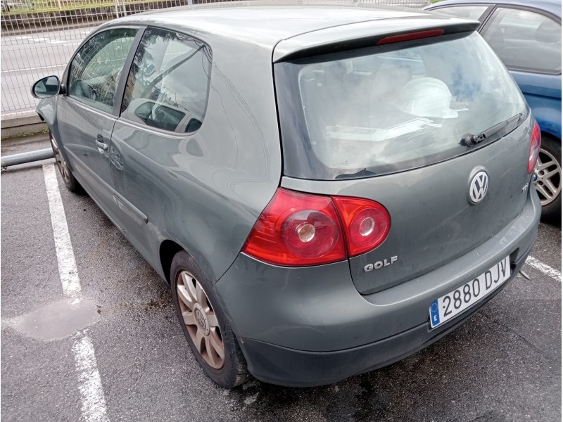 volkswagen golf v berlina (1k1) del año 2005