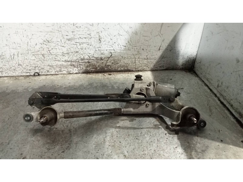 Recambio de motor limpia delantero para hyundai i40 1.7 crdi cat referencia OEM IAM 981103Z000 035418970 