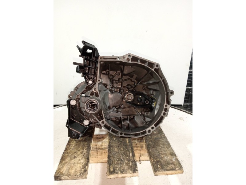 Recambio de caja cambios para citroen c3 referencia OEM IAM 20CQ68 1022402 5V