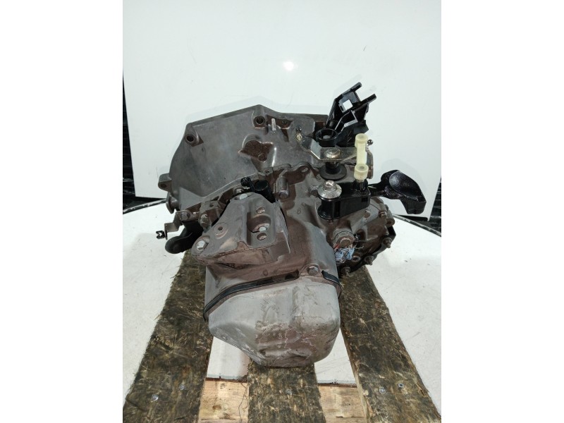 Recambio de caja cambios para citroen c3 referencia OEM IAM 20CQ68 1022402 5V
