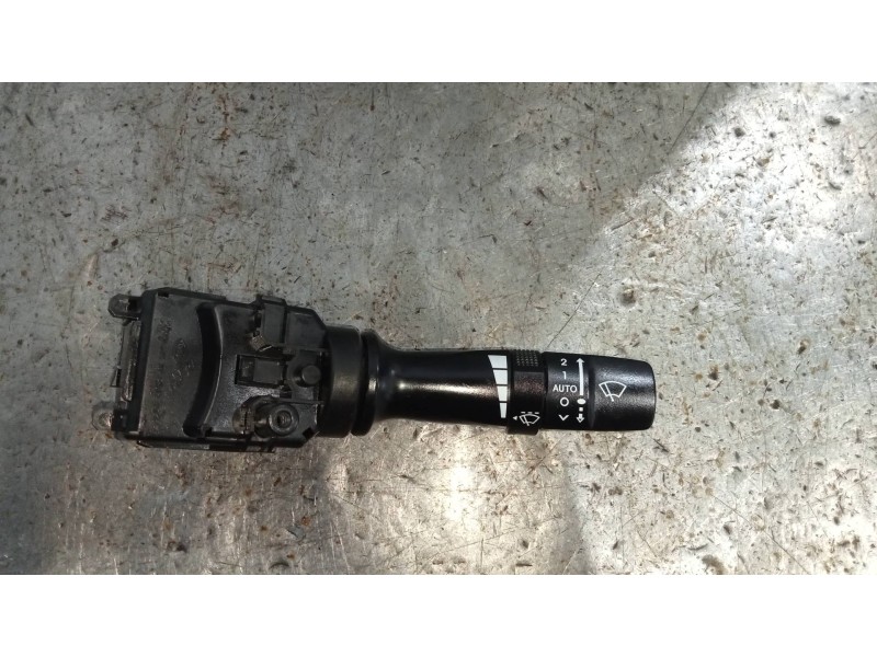 Recambio de mando limpia para hyundai i40 1.7 crdi cat referencia OEM IAM 934202Y610  