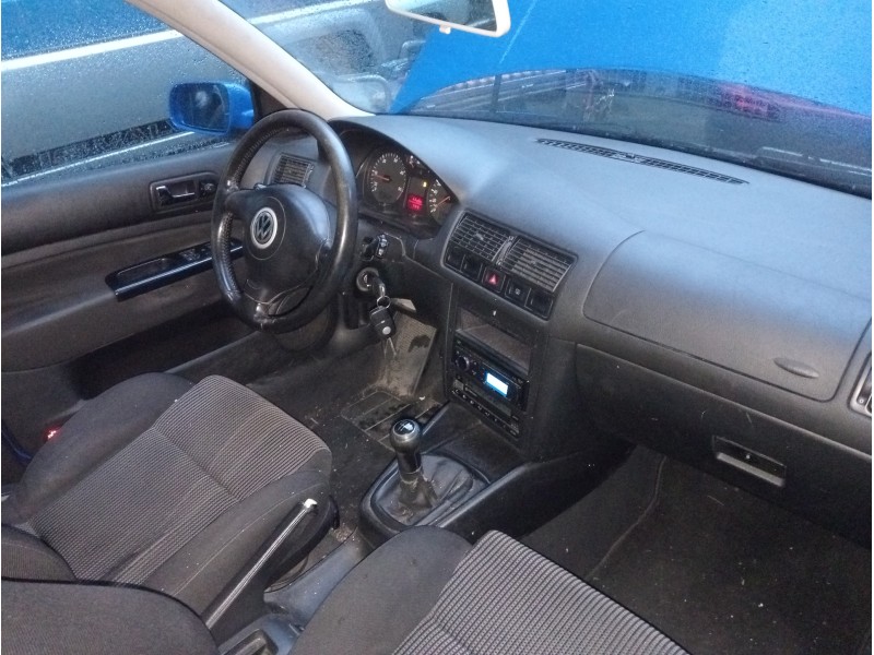 volkswagen golf iv berlina (1j1) del año 1999