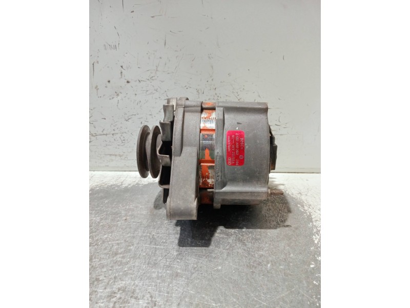 Recambio de alternador para peugeot 309 referencia OEM IAM 0120489393  