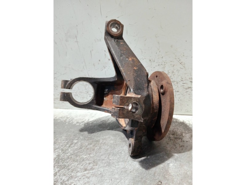 Recambio de mangueta delantera derecha para peugeot 309 referencia OEM IAM 516694  