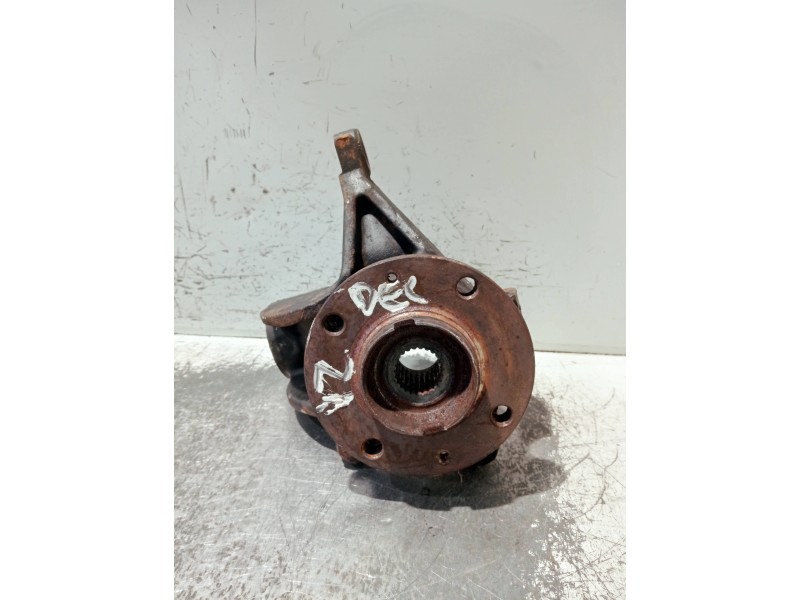 Recambio de mangueta delantera izquierda para peugeot 309 referencia OEM IAM 516695  