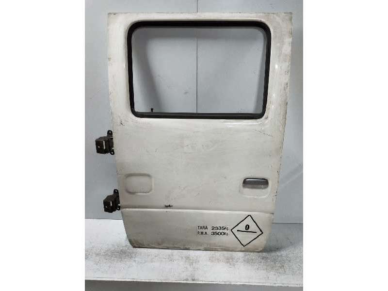 Recambio de puerta trasera izquierda para nissan cabstar e 3.0 d referencia OEM IAM   