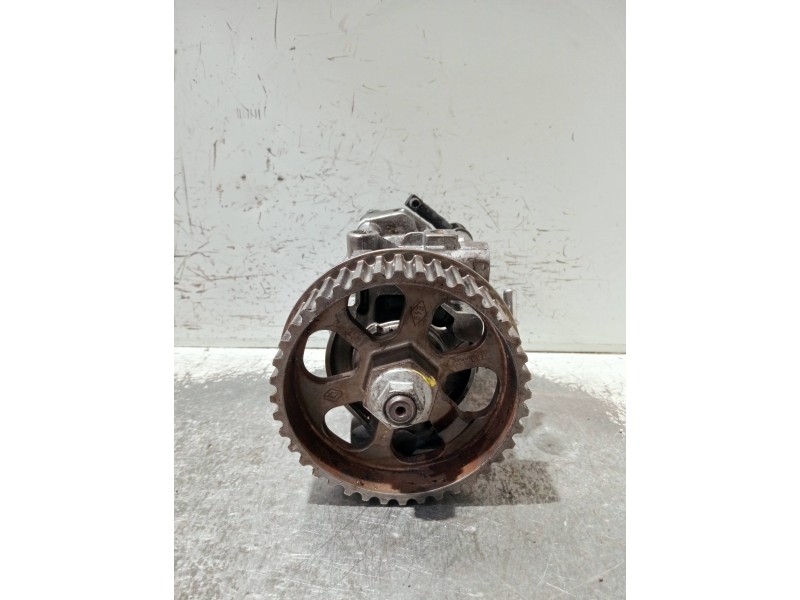 Recambio de bomba inyeccion para renault kangoo referencia OEM IAM 9303Z113 DELPHI 