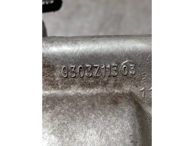 Recambio de bomba inyeccion para renault kangoo referencia OEM IAM 9303Z113 DELPHI 