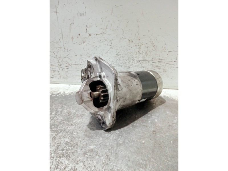 Recambio de motor arranque para renault kangoo referencia OEM IAM F43087881  