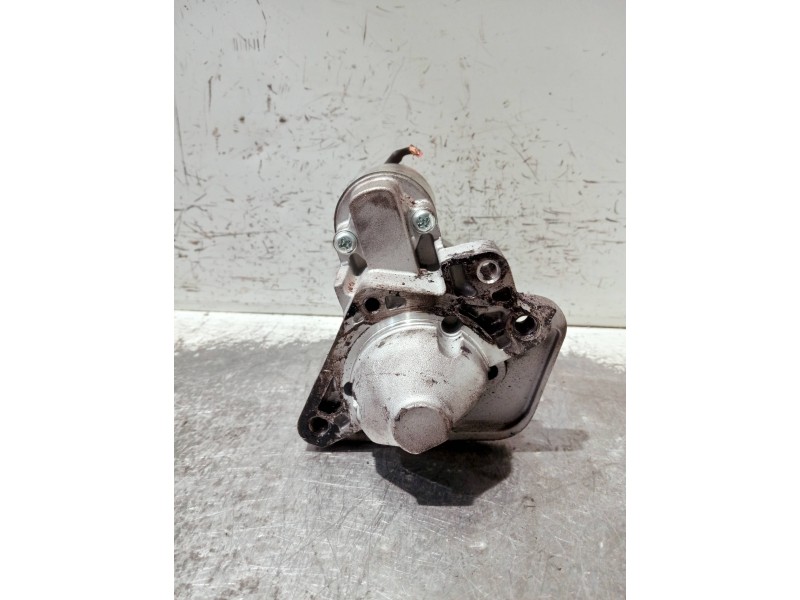 Recambio de motor arranque para renault kangoo referencia OEM IAM F43087881  