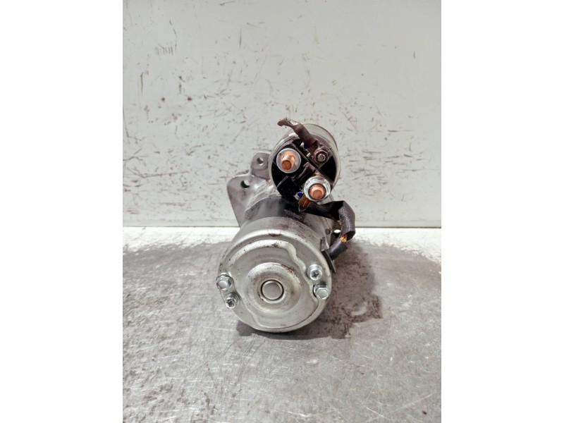 Recambio de motor arranque para renault kangoo referencia OEM IAM F43087881  