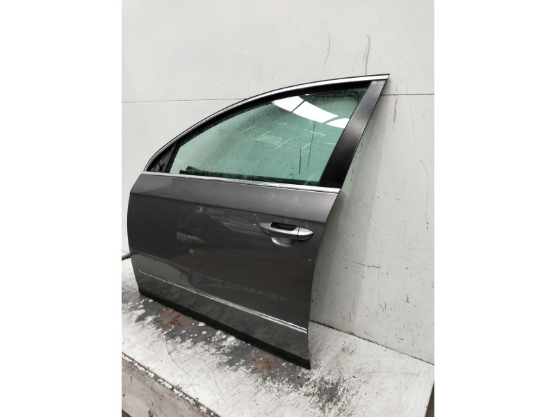 Recambio de puerta delantera izquierda para volkswagen passat berlina (3c2) referencia OEM IAM   5P