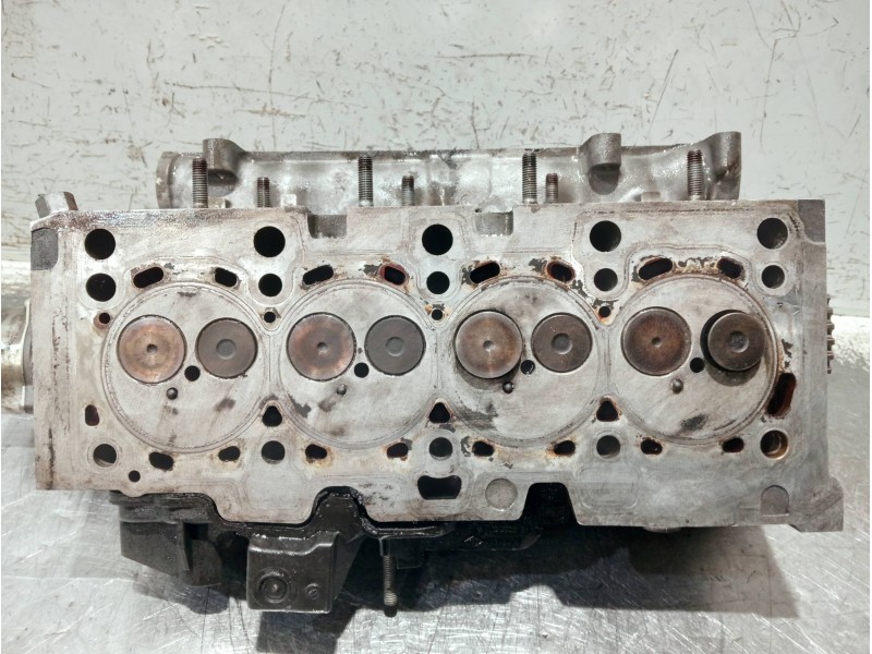 Recambio de culata para renault kangoo referencia OEM IAM 3869F1 K9K B8 