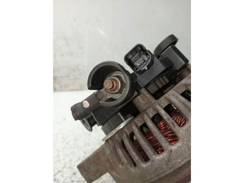 Recambio de alternador para citroen c5 berlina referencia OEM IAM 0124525035 9646321880  Recambio de alternador para citroen c5 berlina referencia OEM IAM 0124525035 9646321880