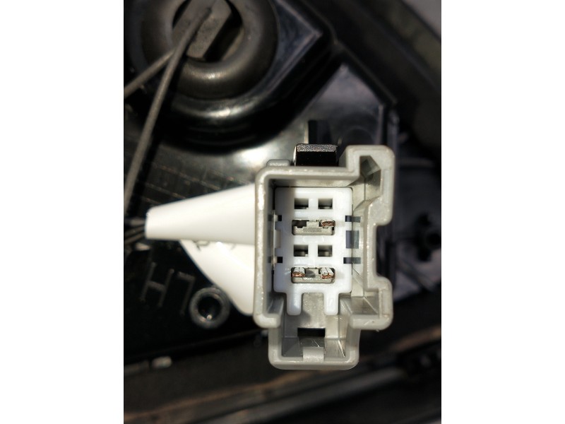 Recambio de piloto trasero izquierdo interior para ford puma referencia OEM IAM L1TB13A603AA  